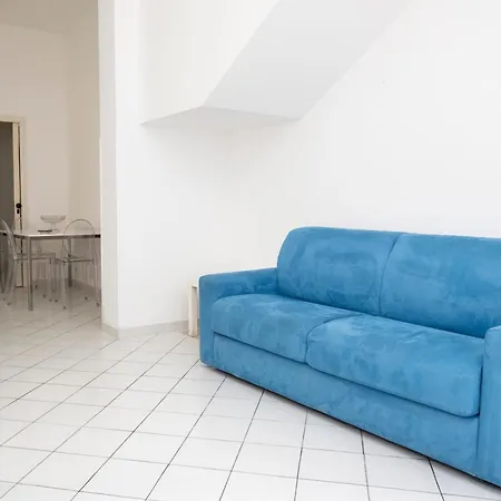 公寓 Eva A Due Passi Dal Mare